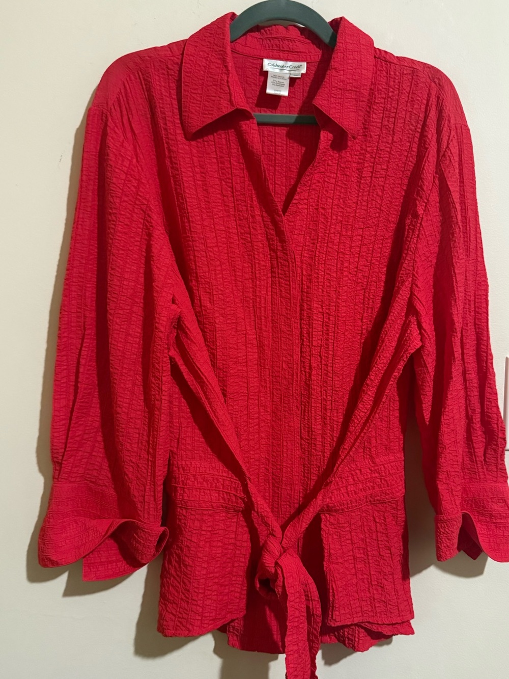 Coldwater Creek Bright Red Coral Crinkle Tie-Front Button Down Shirt